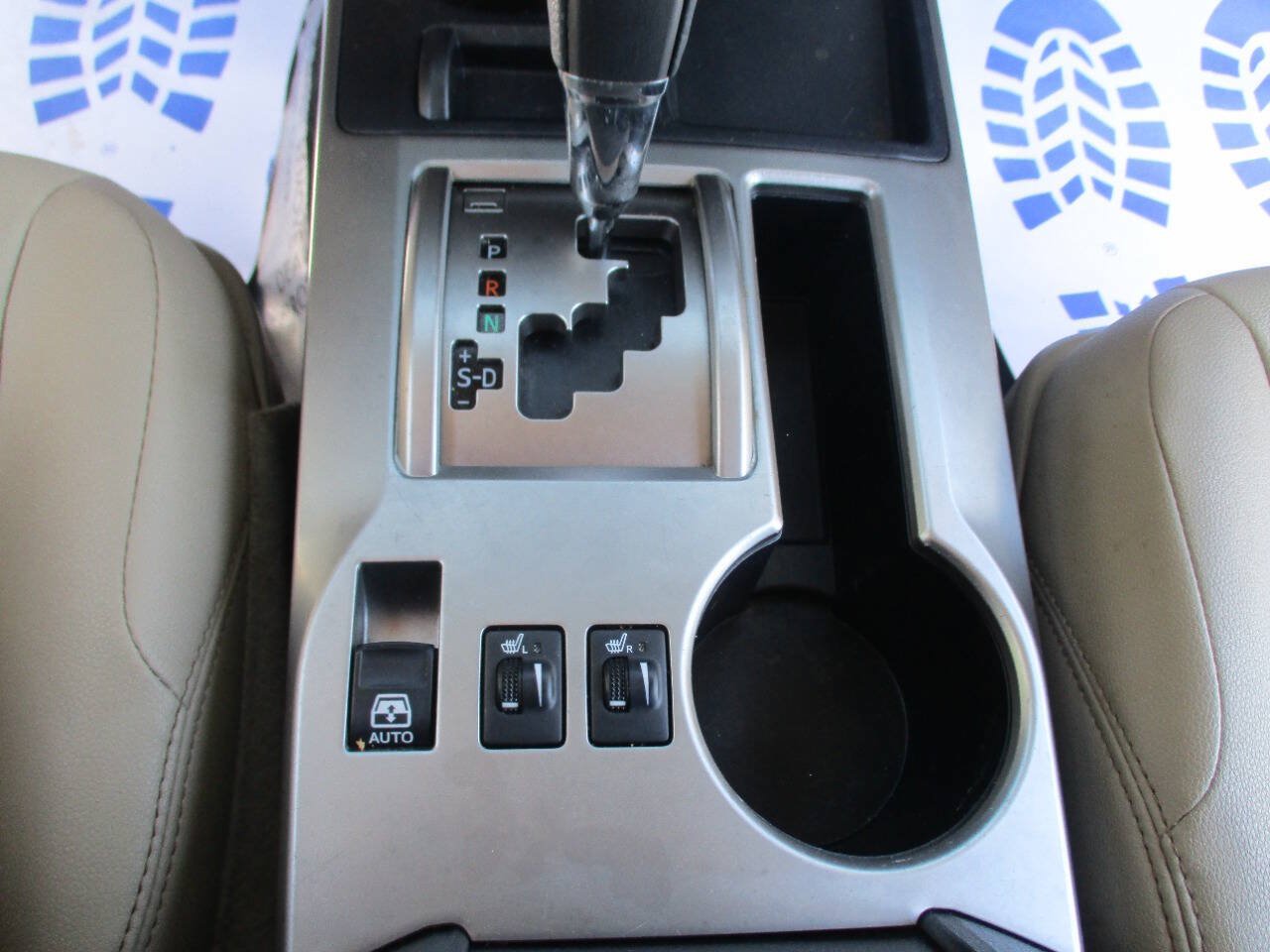Used 2015 Toyota 4Runner SR5 Premium RWD image 21