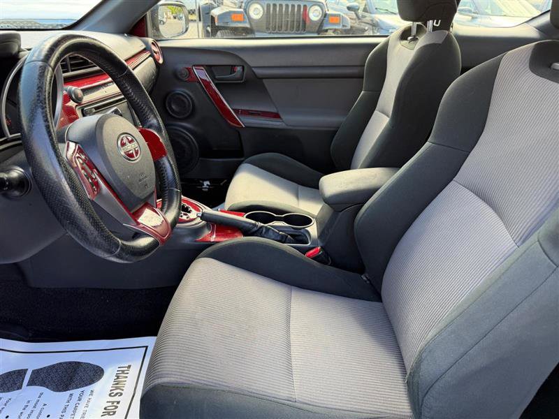 Used 2015 Scion tC image 16