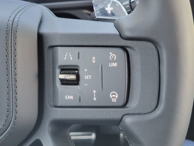 New 2026 Land Rover Defender 110 OCTA AWD/4WD image 30