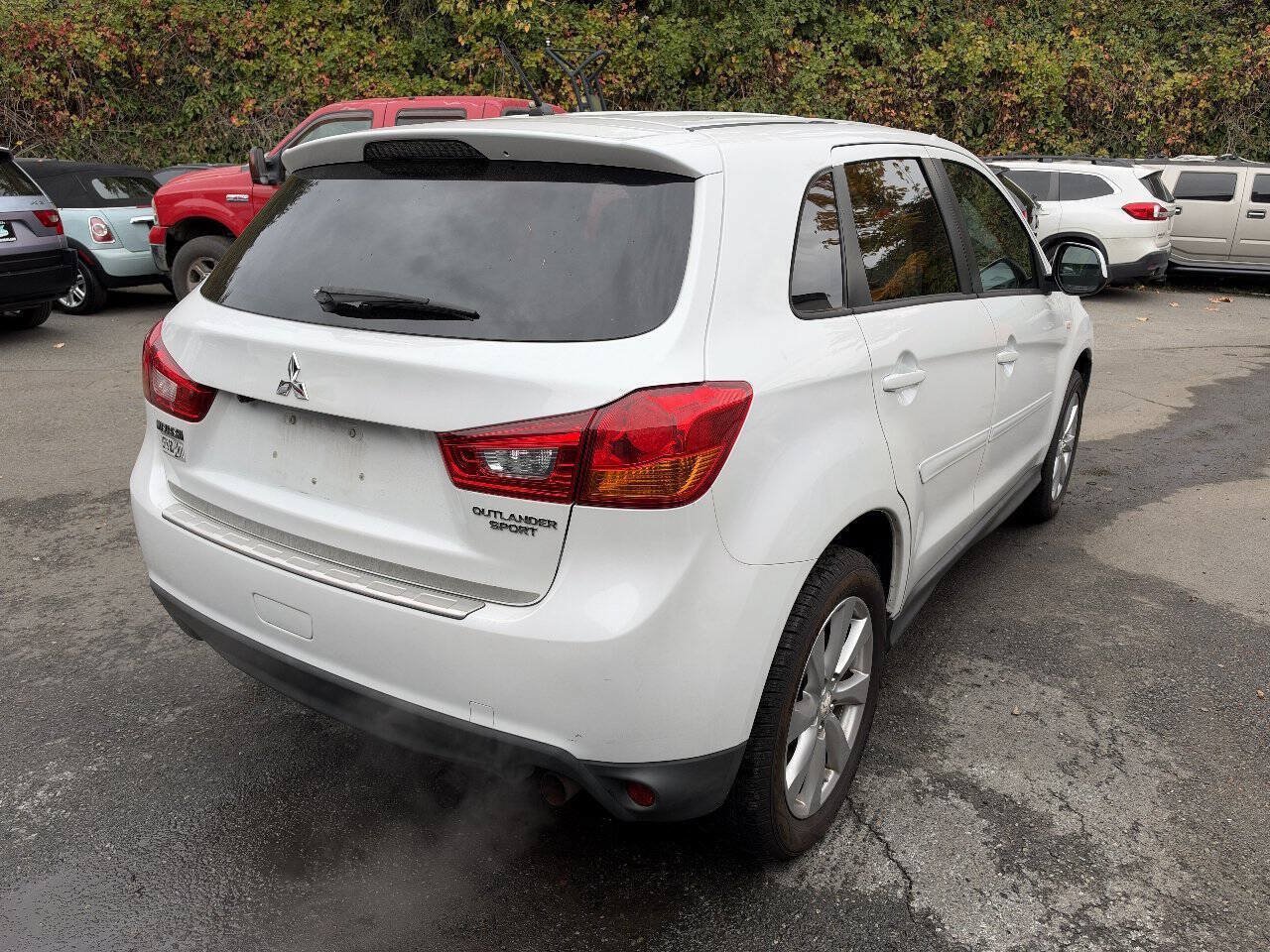 Used 2015 Mitsubishi Outlander Sport ES AWD/4WD image 4