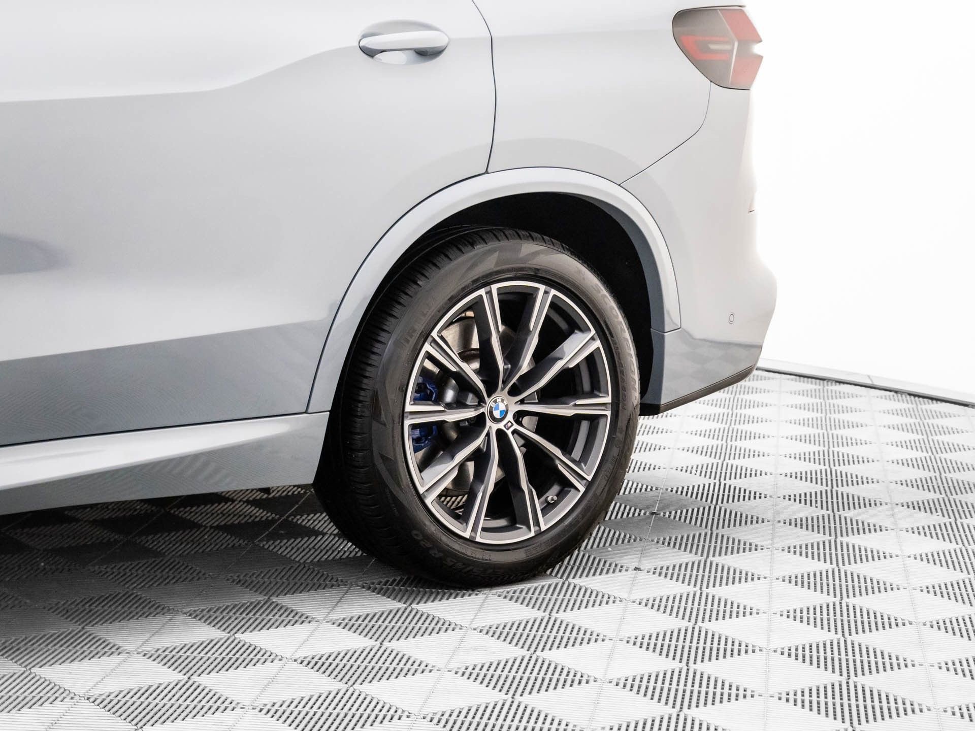 Certified 2024 BMW X5 M60i w/ Parking Assistance Package image 36