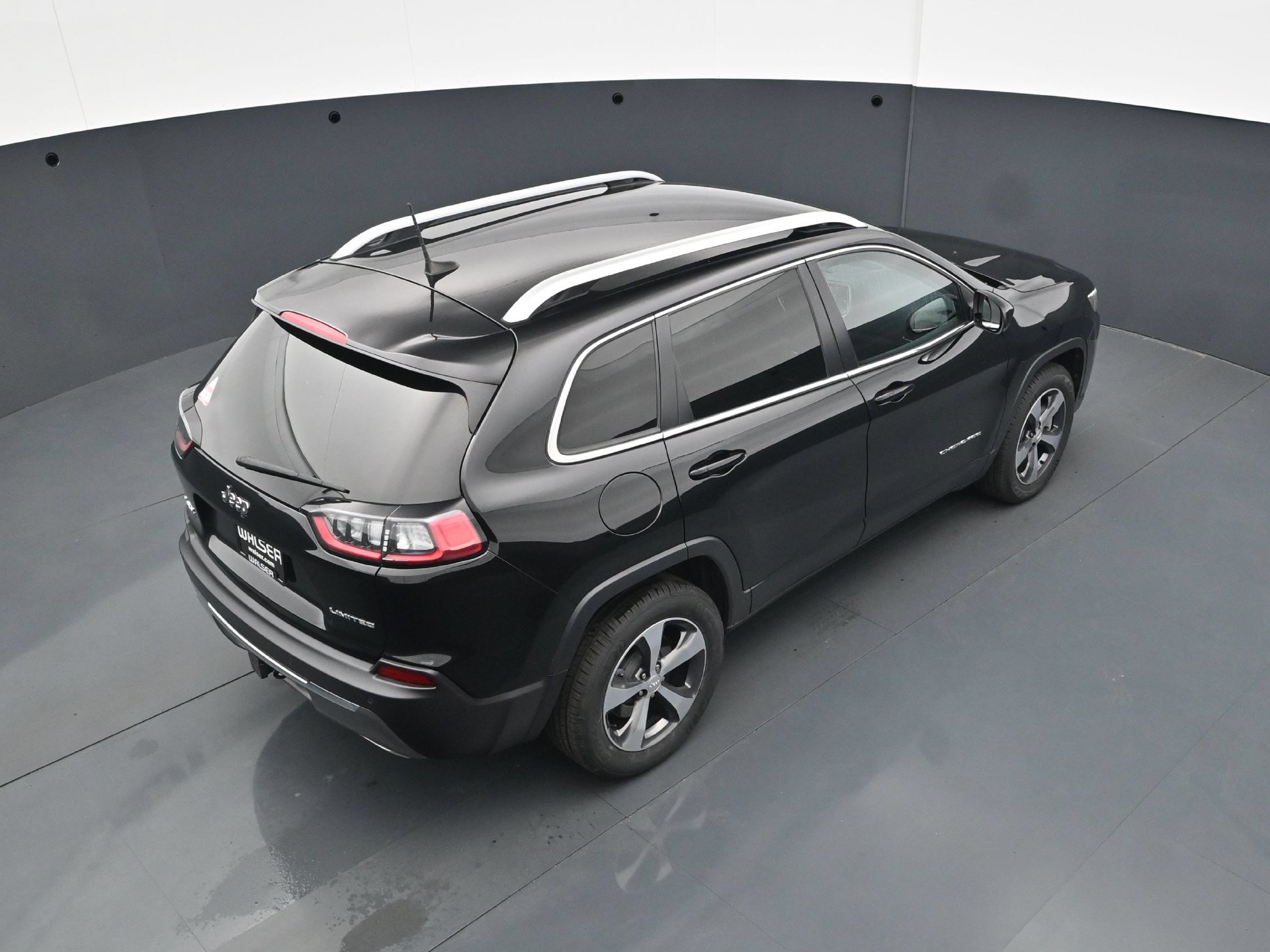 Used 2019 Jeep Cherokee Limited w/ Trailer Tow Group AWD/4WD image 39