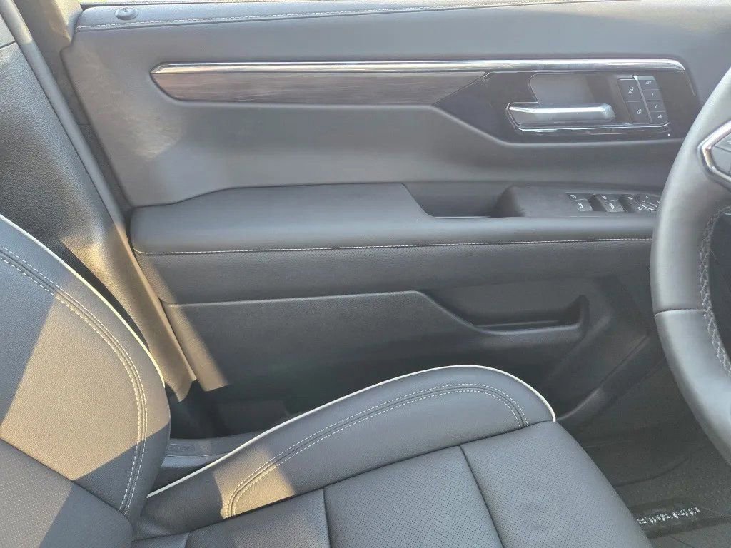 New 2026 Chevrolet Tahoe Premier image 12