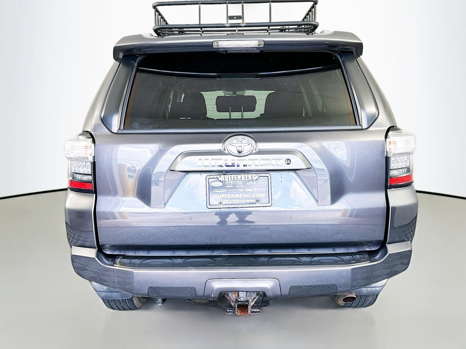 Used 2016 Toyota 4Runner SR5 AWD/4WD image 6