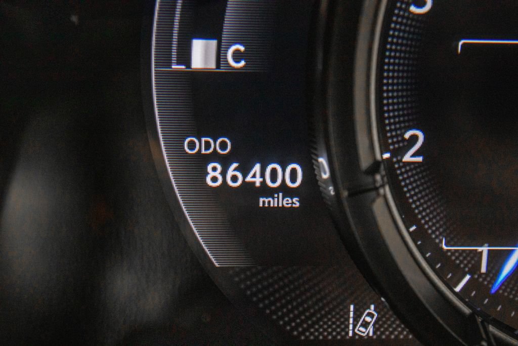 Used 2019 Lexus UX 200 F Sport w/ F Sport Premium Package FWD image 23