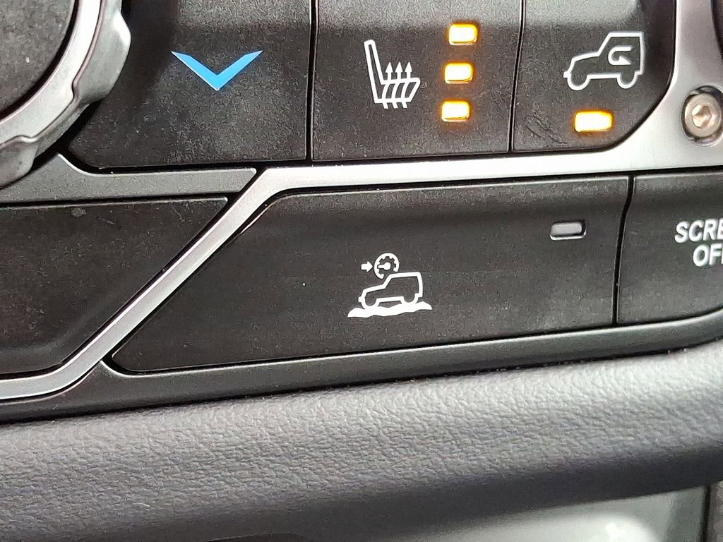 Used 2025 Jeep Wrangler Unlimited Sahara image 27