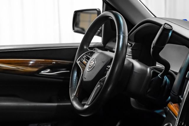 Used 2015 Cadillac Escalade Luxury AWD/4WD image 20
