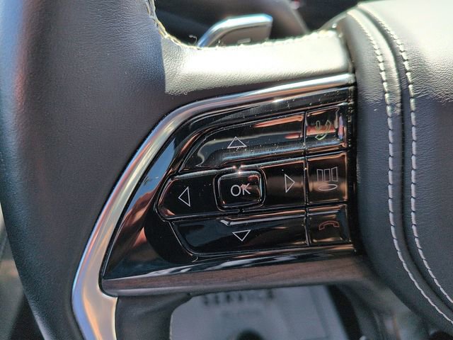 Used 2022 Jeep Grand Cherokee L Overland w/ Luxury Tech Group IV AWD/4WD image 21