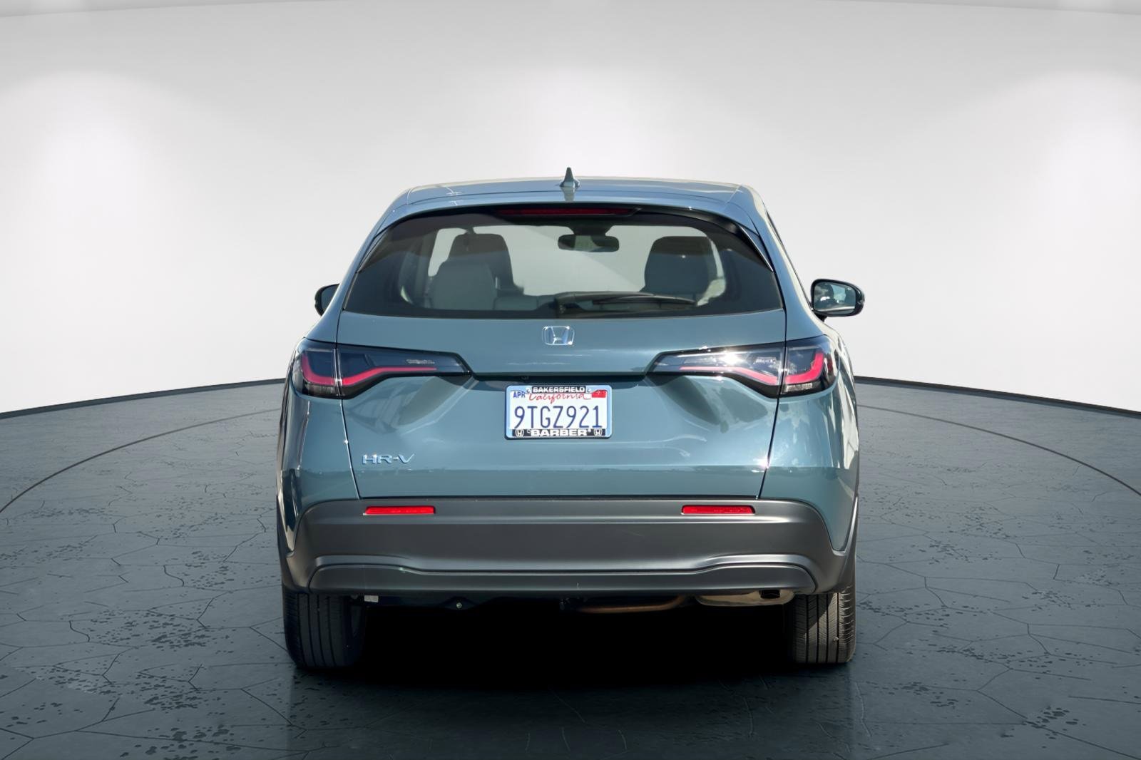 Certified 2025 Honda HR-V LX image 5