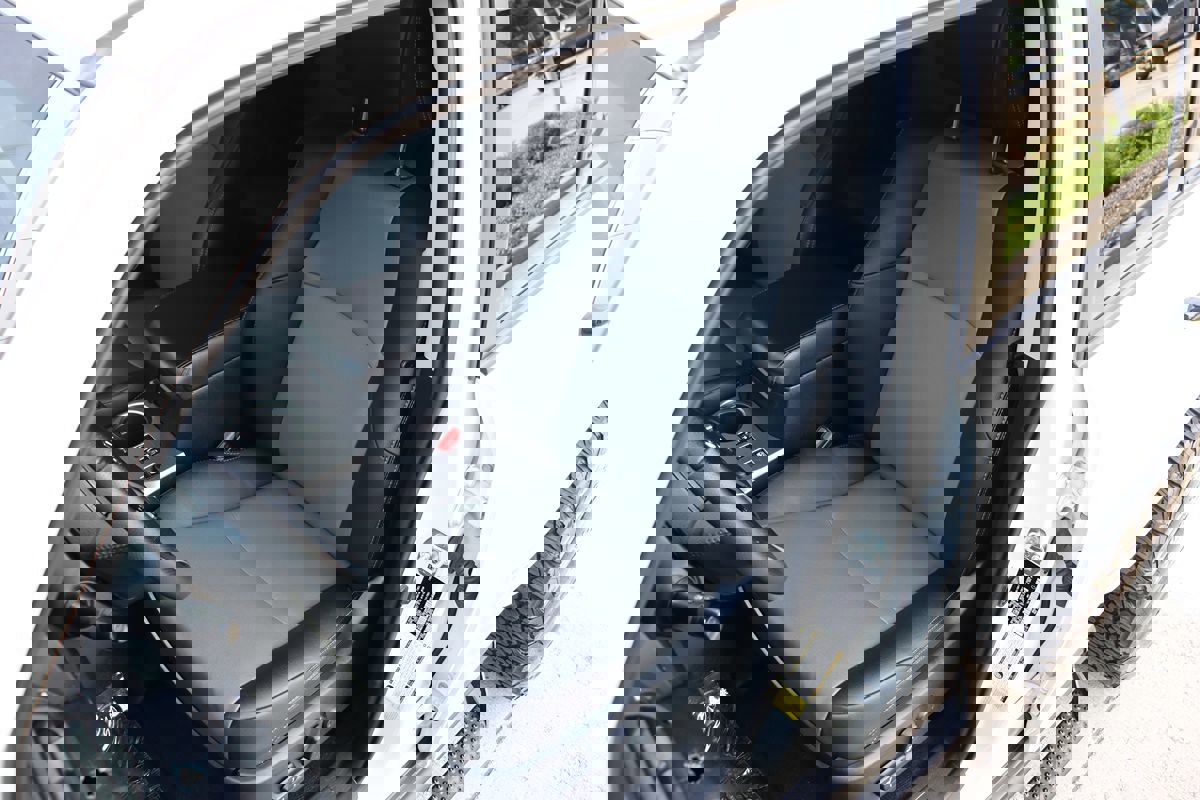 Used 2023 Toyota 4Runner SR5 Premium image 32