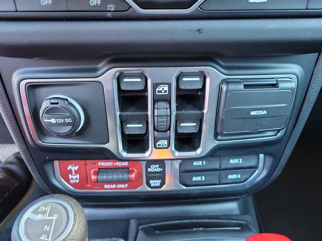 Used 2025 Jeep Wrangler Unlimited Rubicon image 13