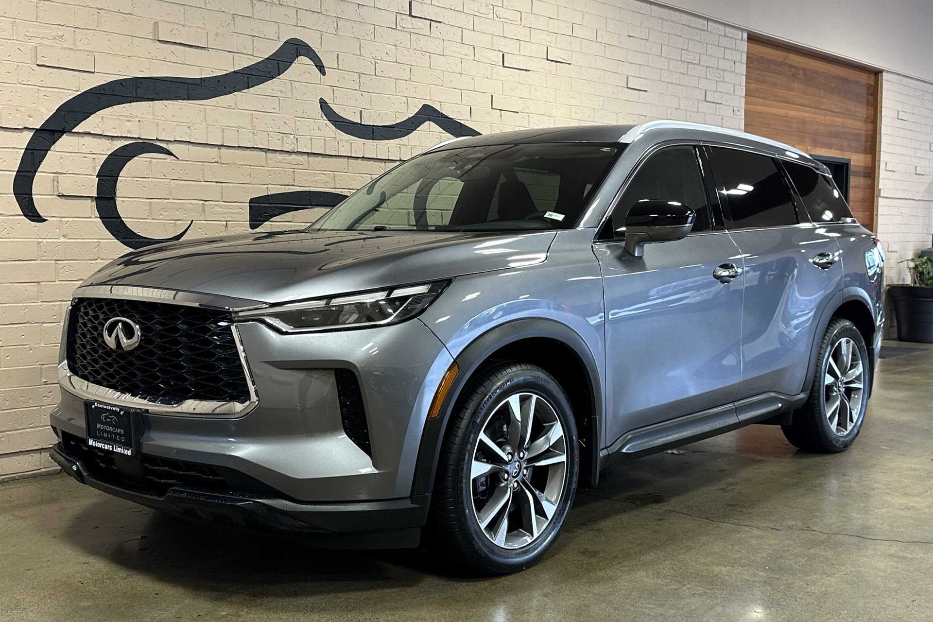 Used 2025 INFINITI QX60 Luxe AWD/4WD image 7