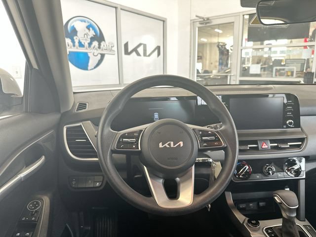 Certified 2025 Kia Seltos LX AWD/4WD image 13