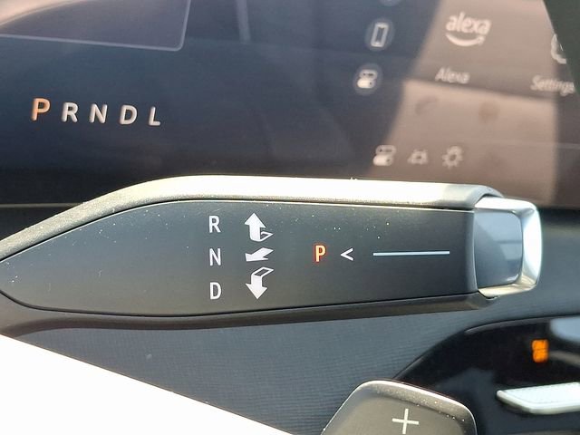 New 2025 Buick Enclave Sport Touring w/ Power Package image 8