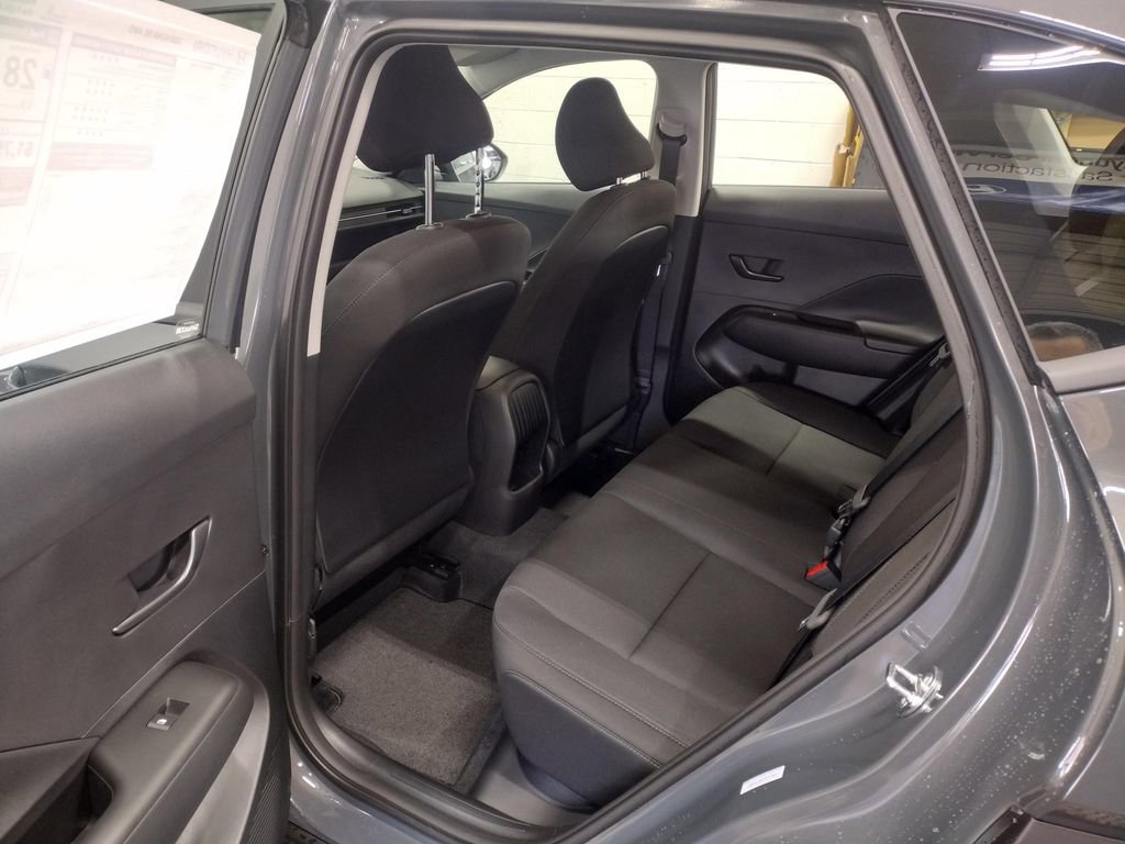 New 2026 Hyundai Kona SE image 19