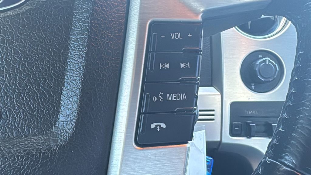 Used 2012 Ford F150 Platinum AWD/4WD image 15