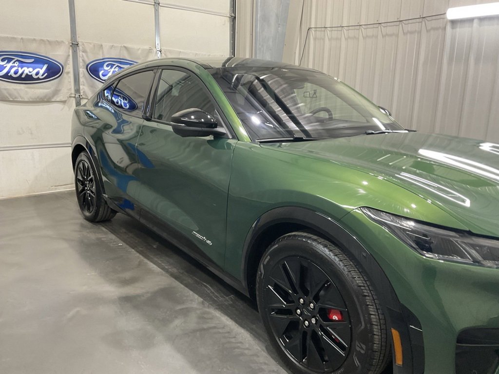 Used 2025 Ford Mustang Mach-E Premium w/ Sport Appearance Package image 4