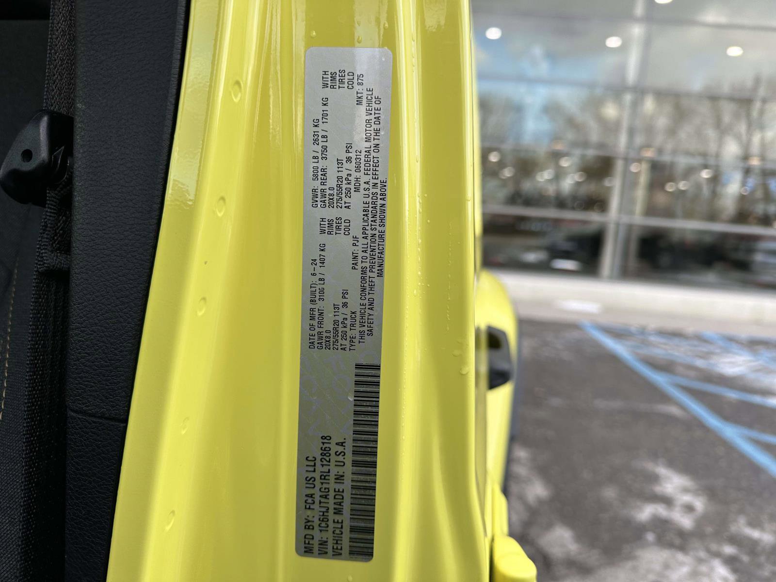 Used 2024 Jeep Gladiator Sport image 18