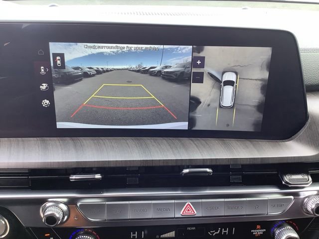 Used 2024 Kia Telluride SX image 11