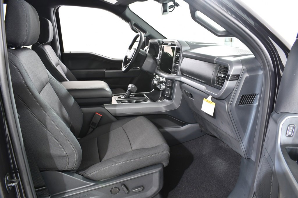 New 2025 Ford F150 XLT w/ Equipment Group 302A MID image 10