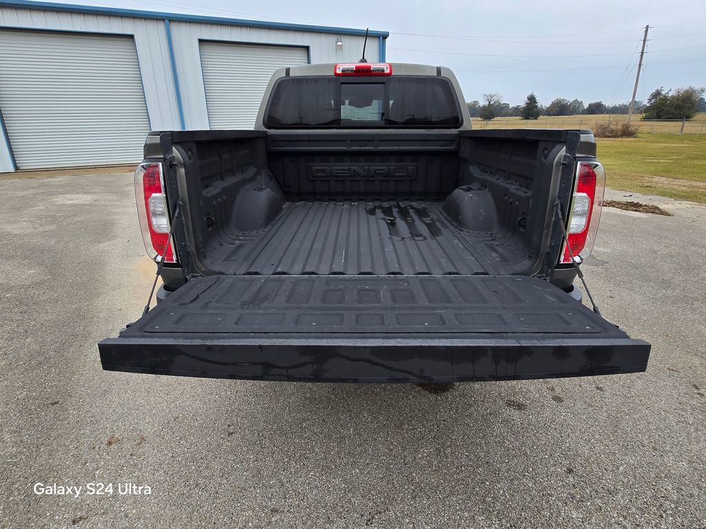 Used 2018 GMC Canyon Denali image 11