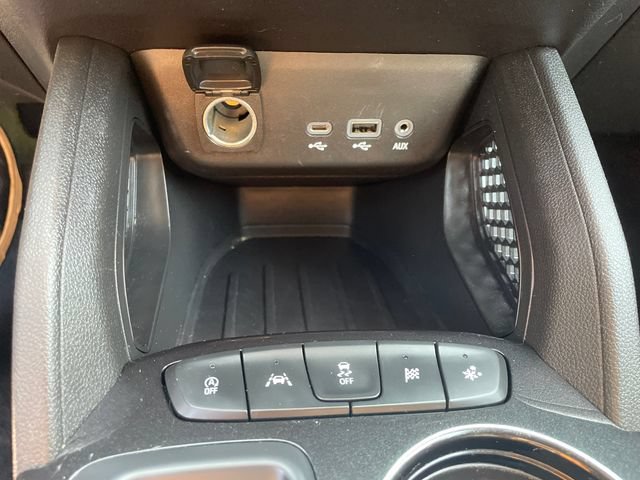 Used 2023 Chevrolet TrailBlazer LT w/ Convenience Package FWD image 33