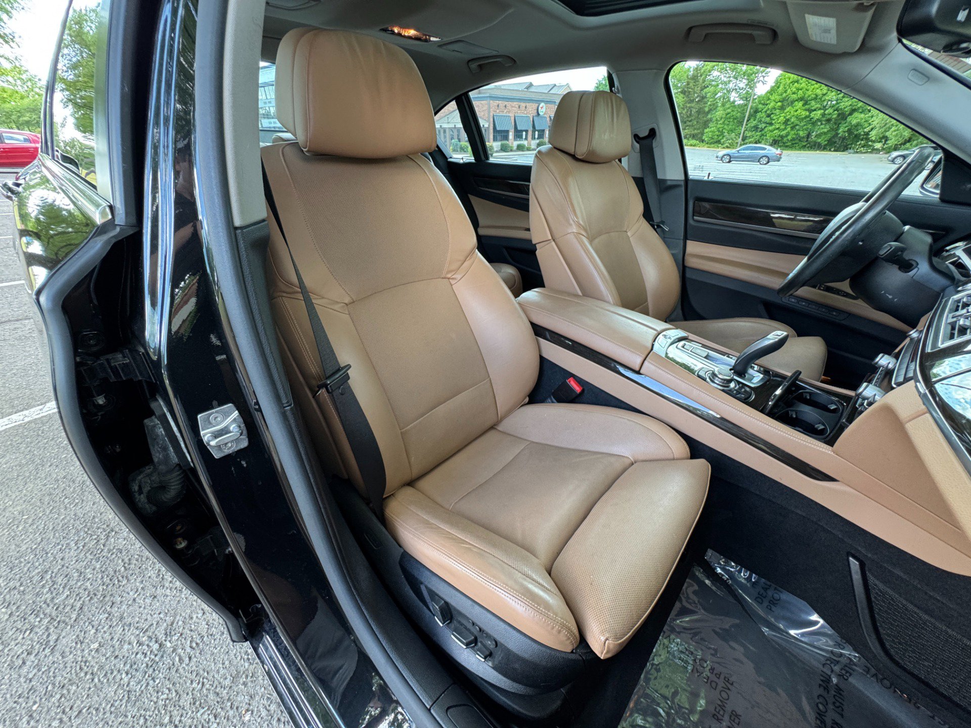 Used 2012 BMW 750Li image 50