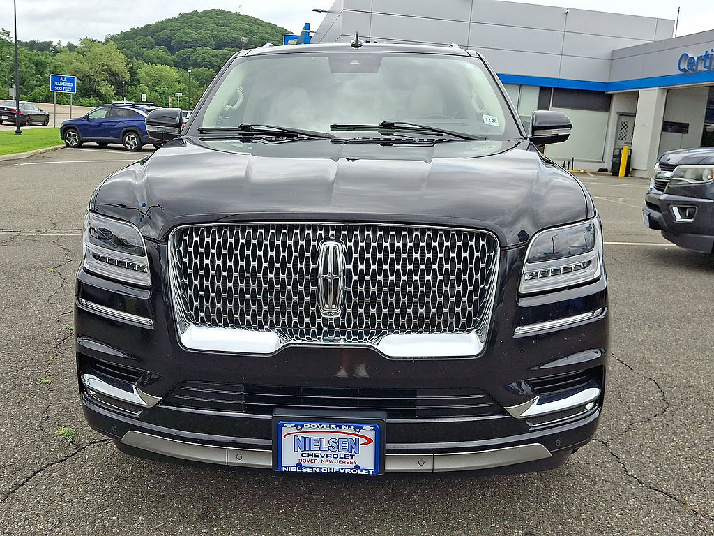 Used 2021 Lincoln Navigator Reserve w/ Luxury Package AWD/4WD image 29