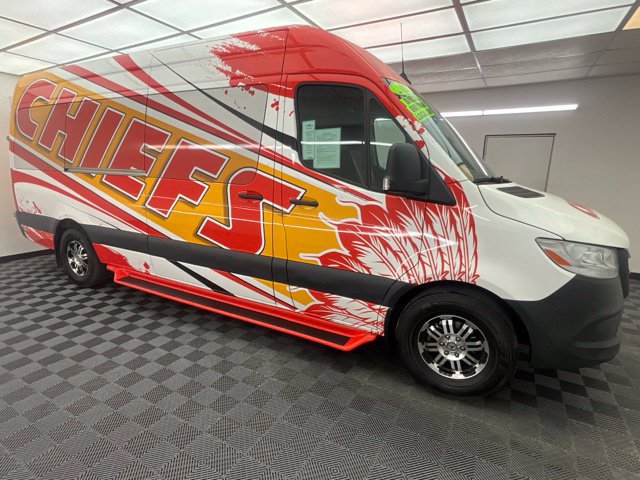Used 2021 Mercedes-Benz Sprinter 2500 image 3