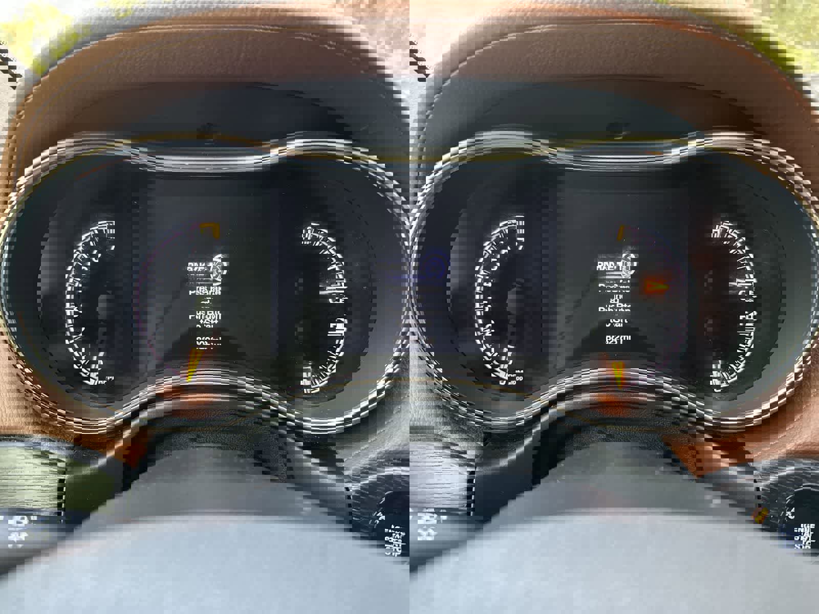 Used 2016 Jeep Grand Cherokee Summit w/ Trailer Tow Group IV image 17