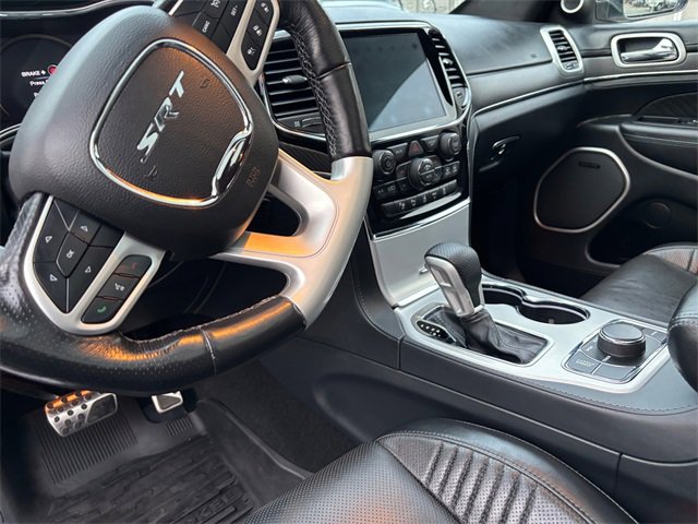 Used 2020 Jeep Grand Cherokee SRT image 17