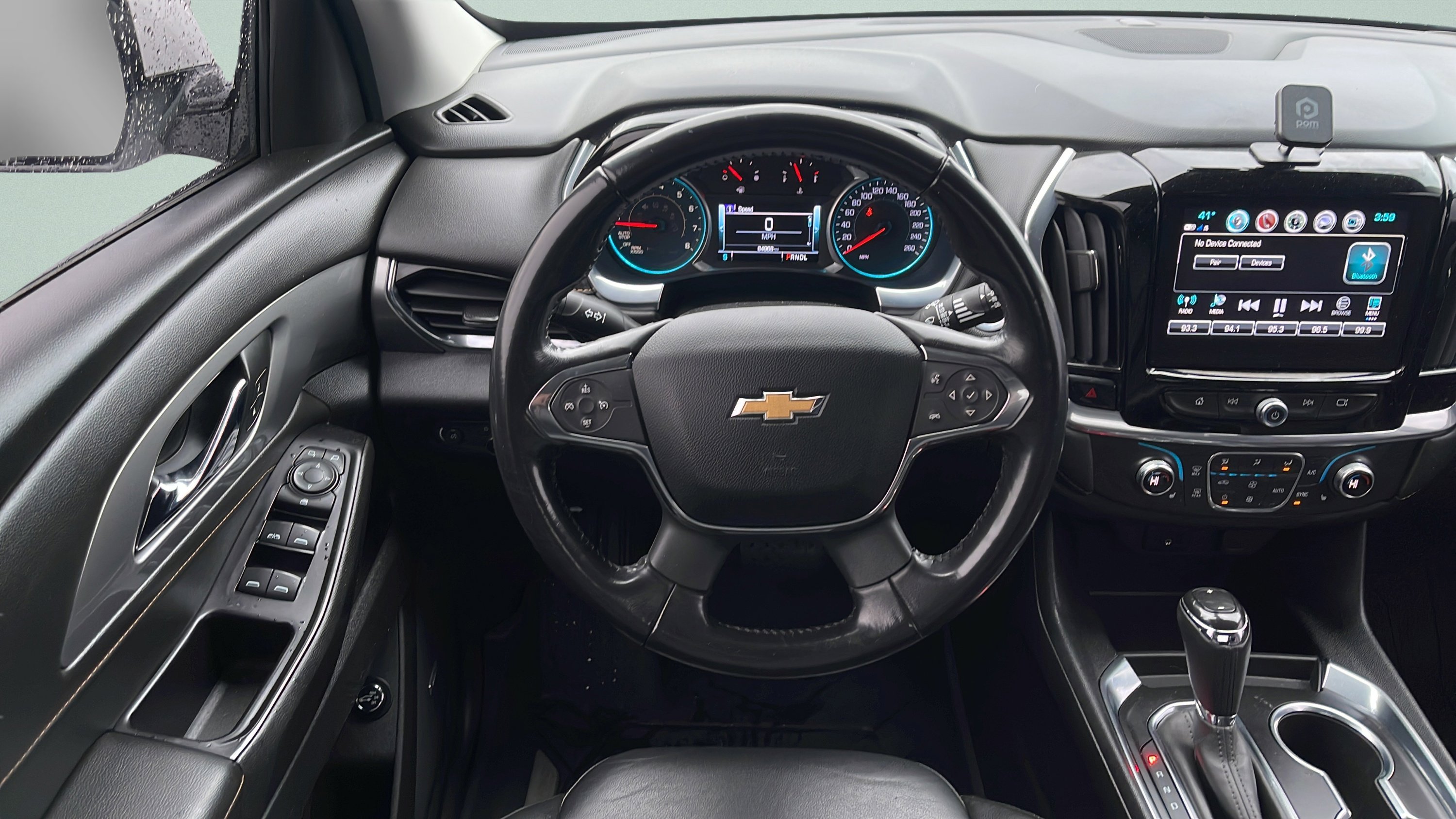 Used 2019 Chevrolet Traverse RS image 19