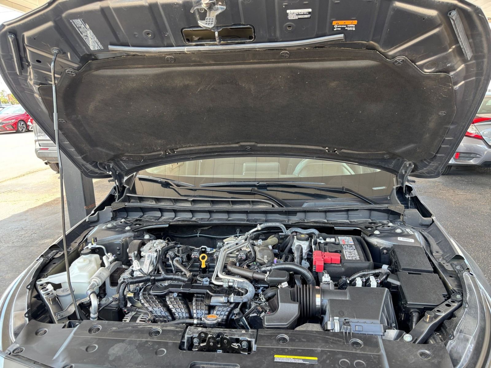 Used 2025 Nissan Altima 2.5 SV FWD image 33