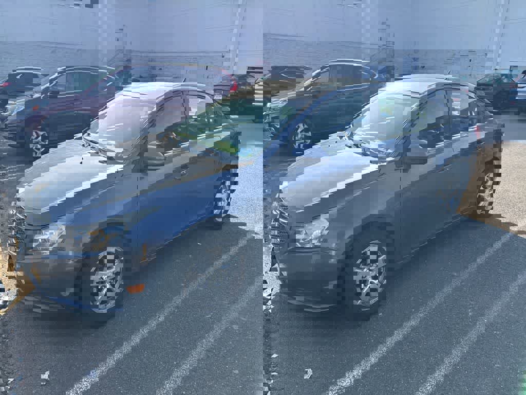 Used 2014 Chevrolet Cruze LT image 1