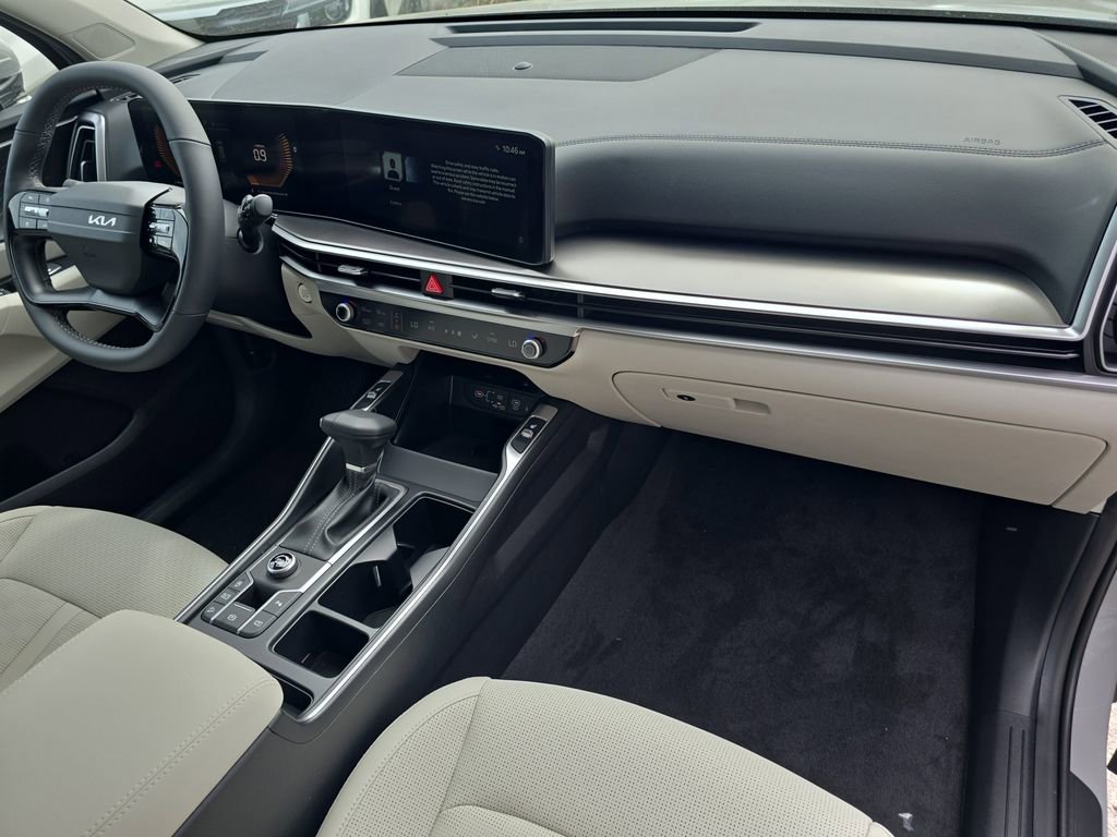 New 2026 Kia Sorento S FWD image 11