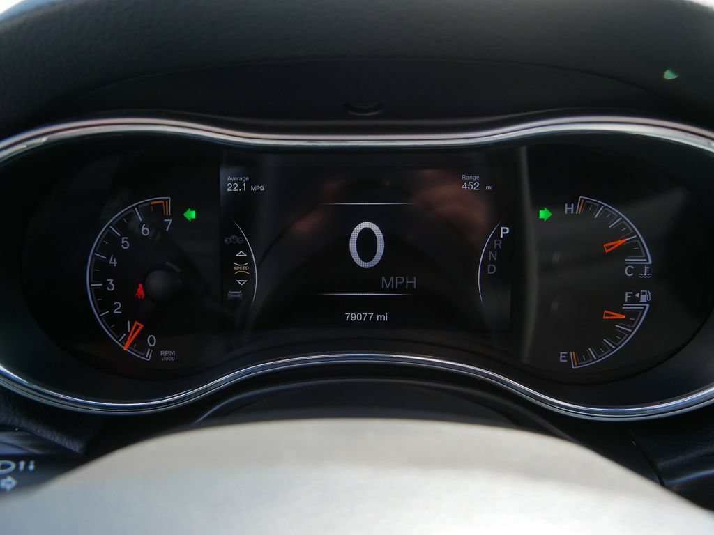 Used 2021 Jeep Grand Cherokee Laredo X AWD/4WD image 29