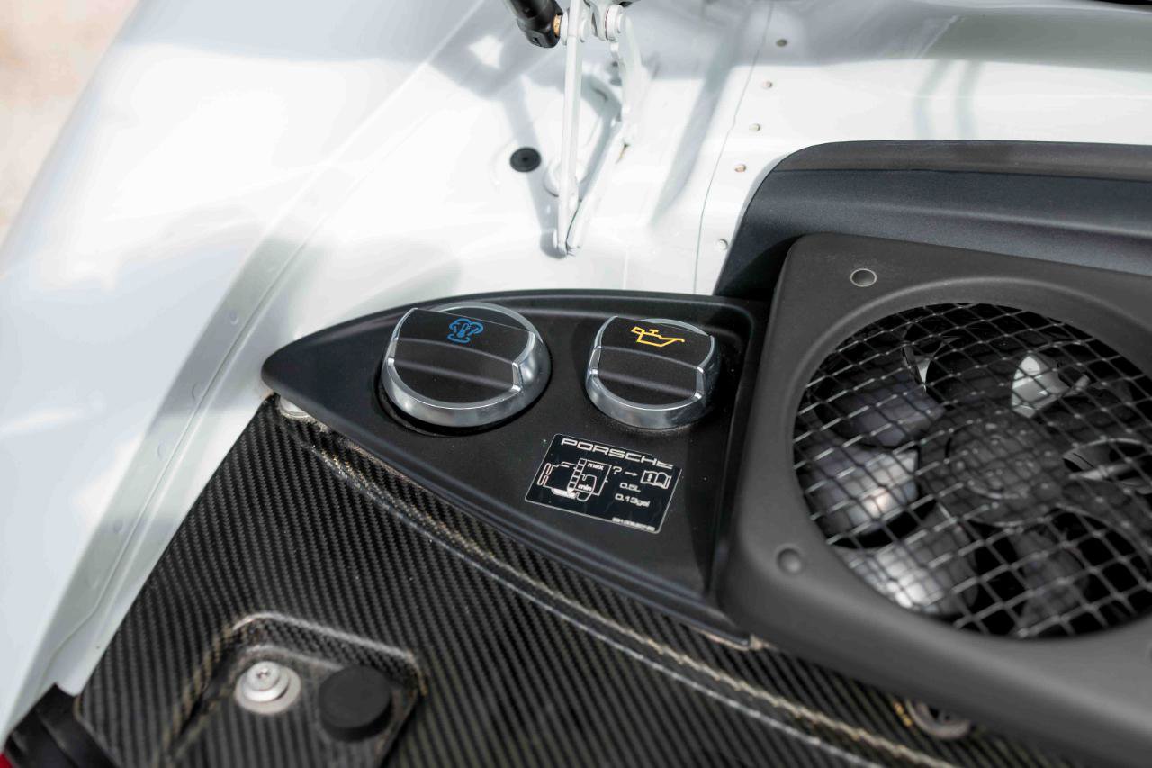 Used 2016 Porsche 911 GT3 RS image 94