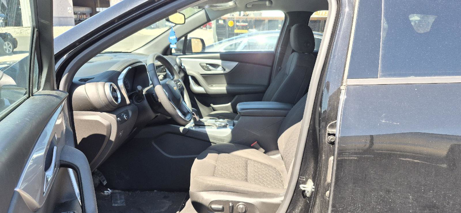Used 2021 Chevrolet Blazer LT FWD image 5