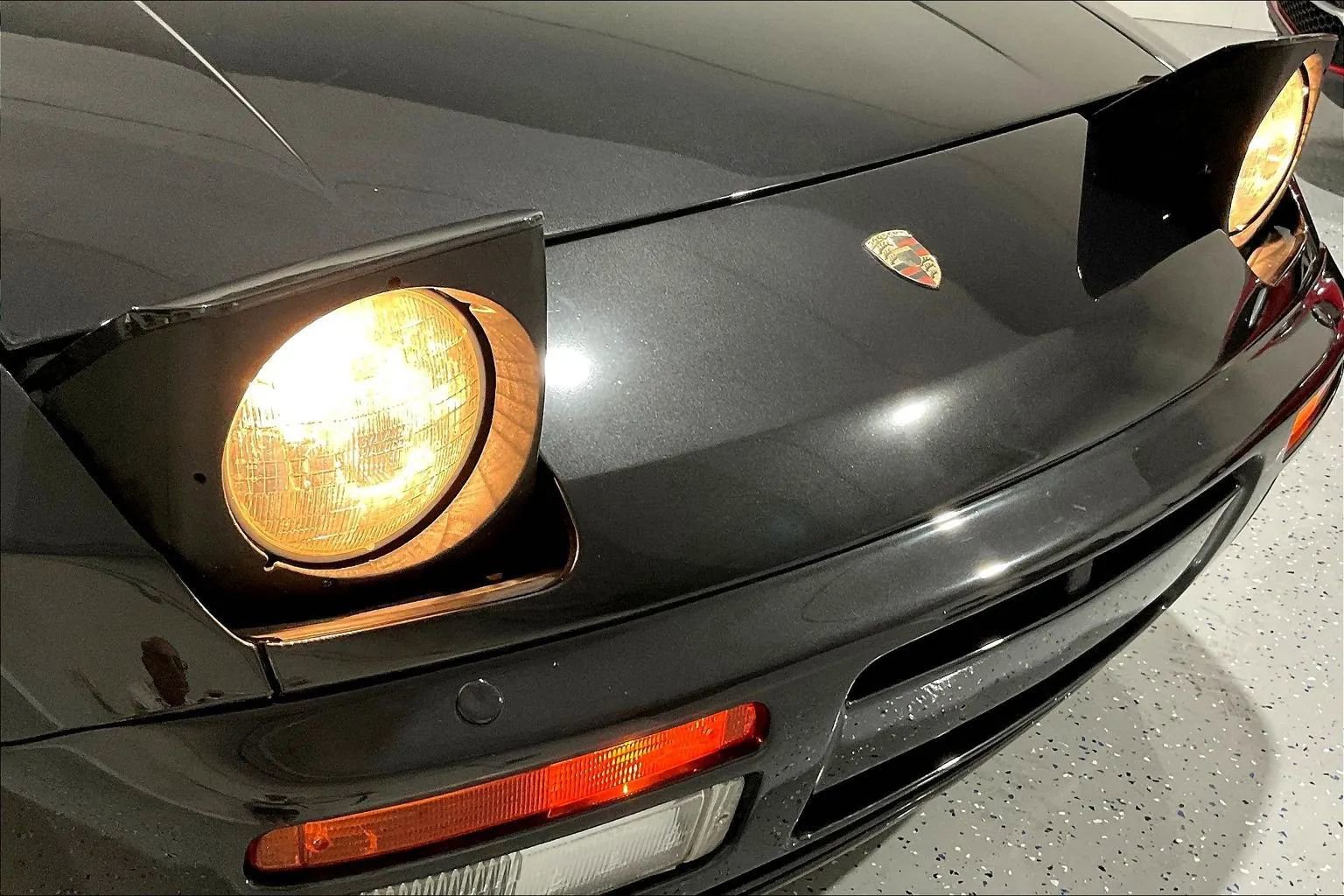 Used 1989 Porsche 944 S2 image 31