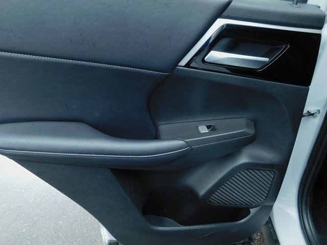 Used 2024 Mitsubishi Outlander SE image 26