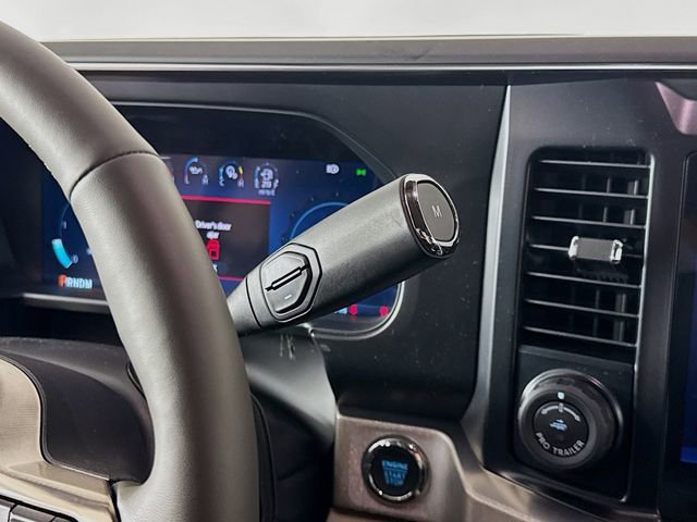 New 2026 Ford F450 Platinum w/ Platinum Plus Package image 17
