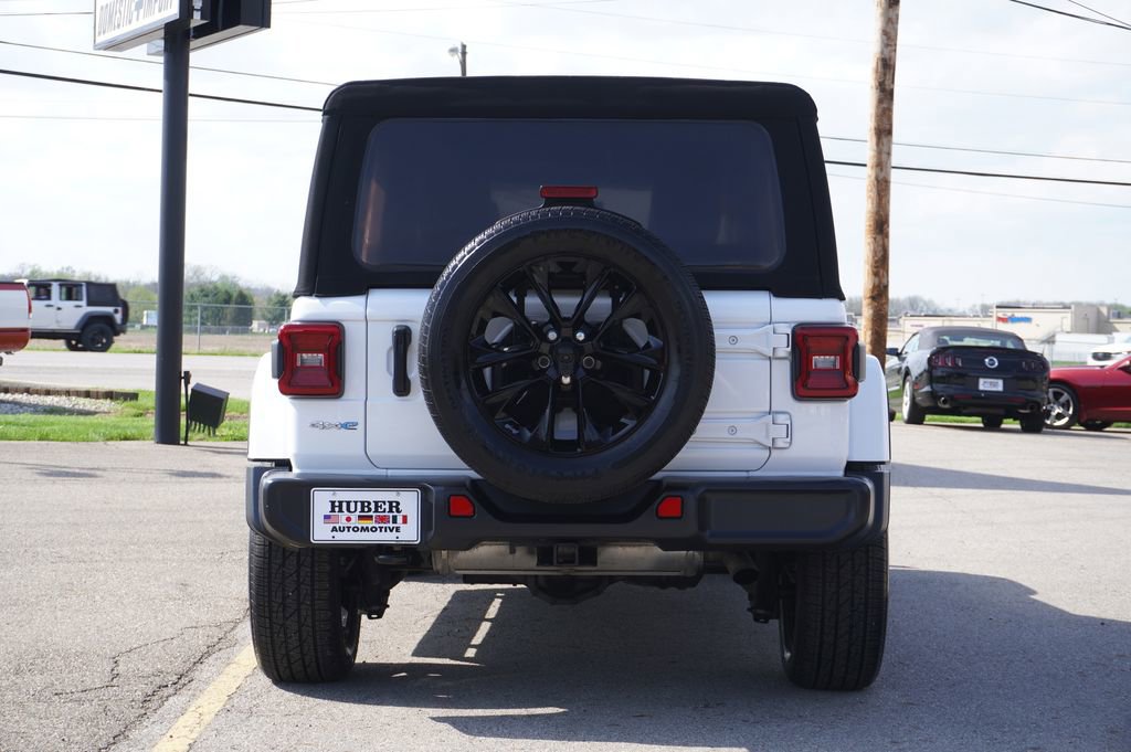 Used 2021 Jeep Wrangler Unlimited Sahara w/ Cold Weather Group AWD/4WD image 6