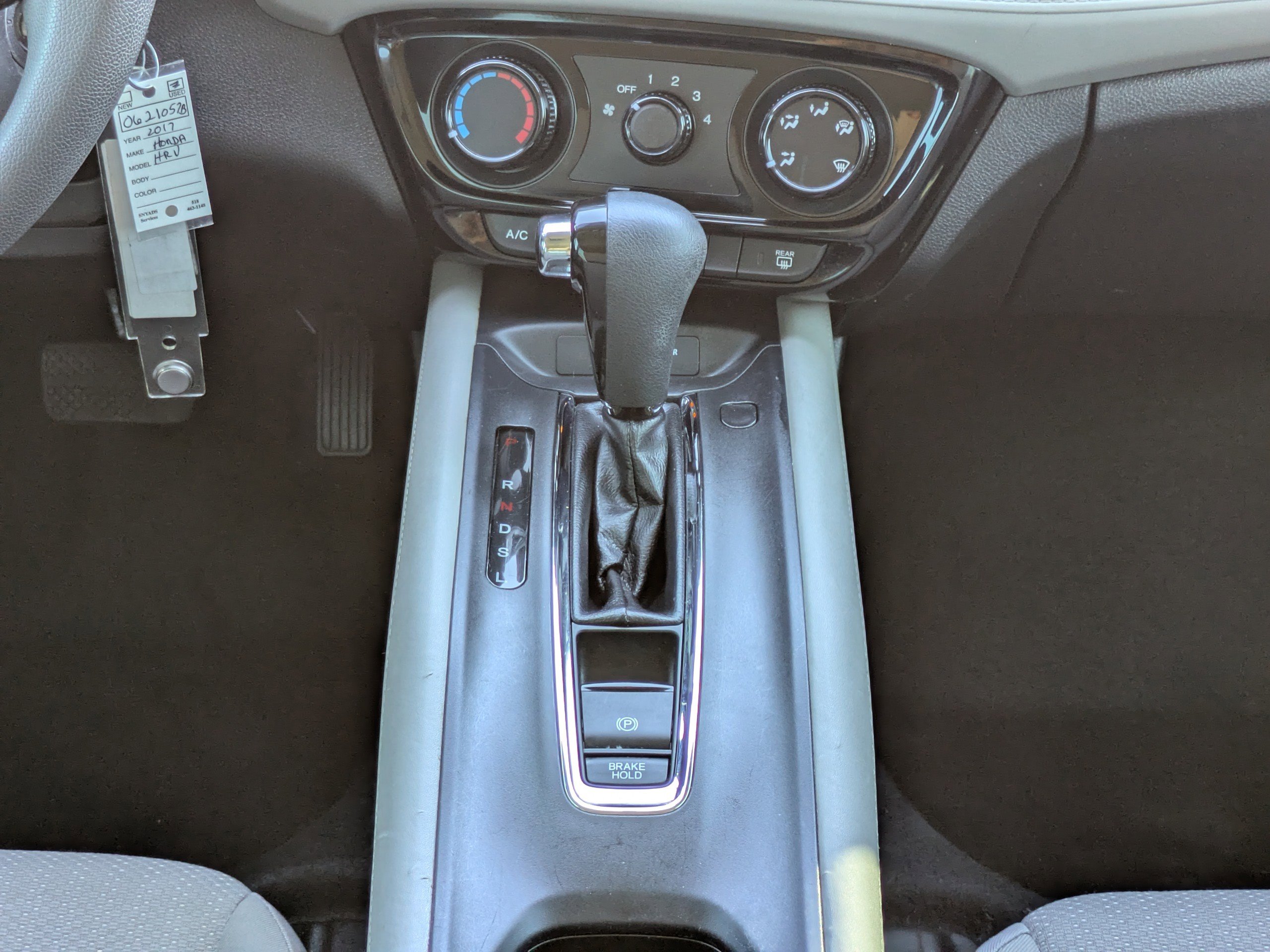 Used 2017 Honda HR-V LX image 19