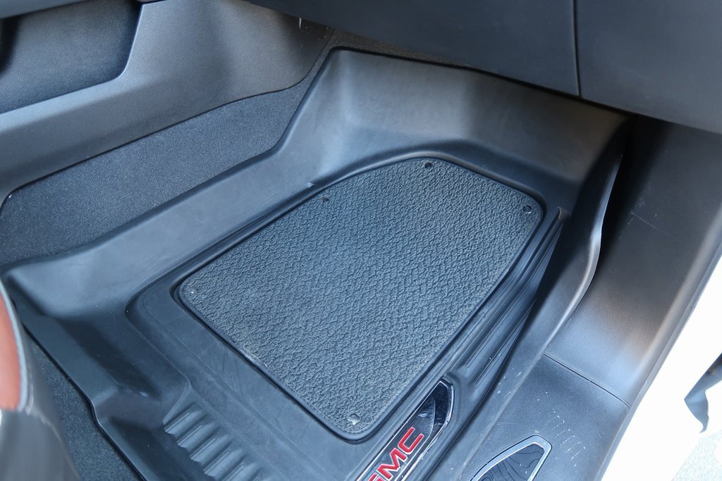 Certified 2025 GMC Sierra 2500 Denali Ultimate image 40