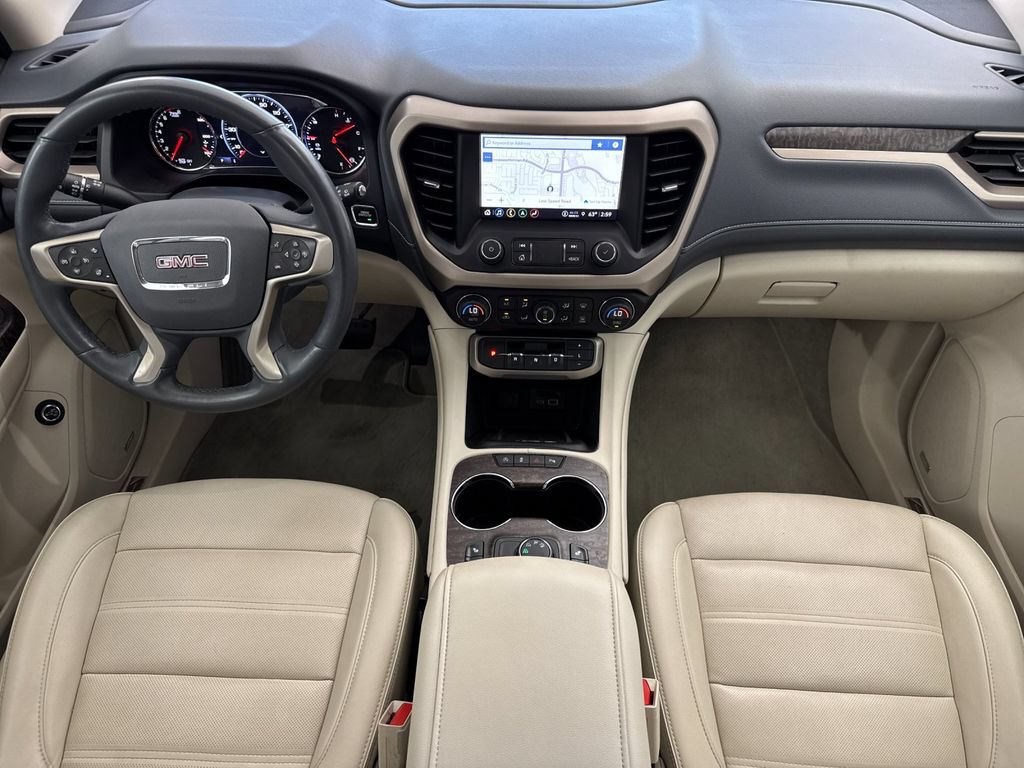 Used 2023 GMC Acadia Denali AWD/4WD image 12