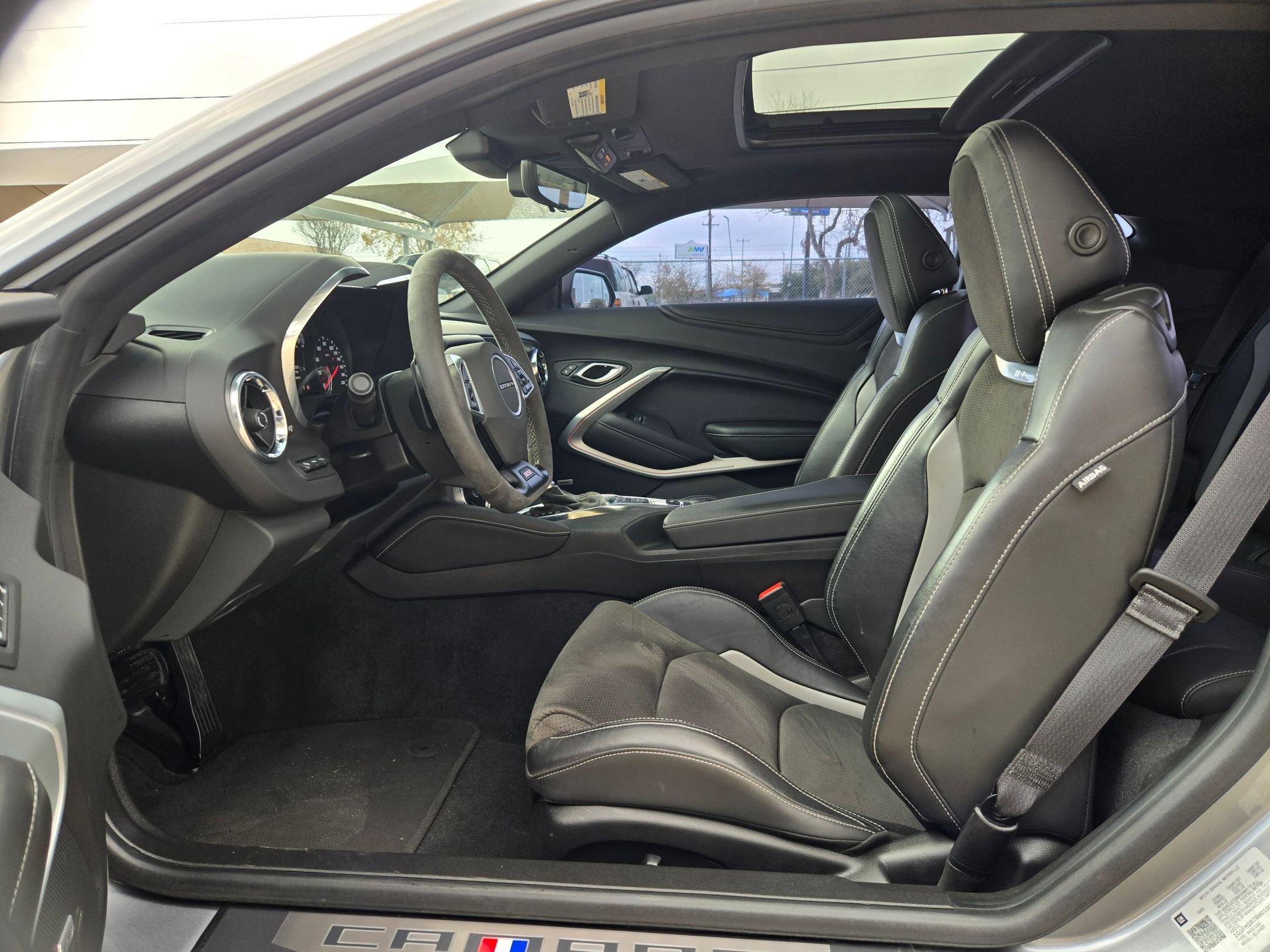 Used 2021 Chevrolet Camaro SS image 9