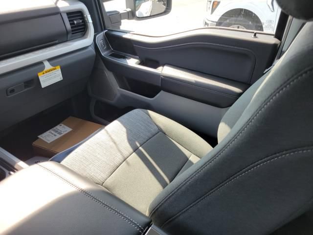 New 2026 Ford F250 4x4 Crew Cab Super Duty image 20