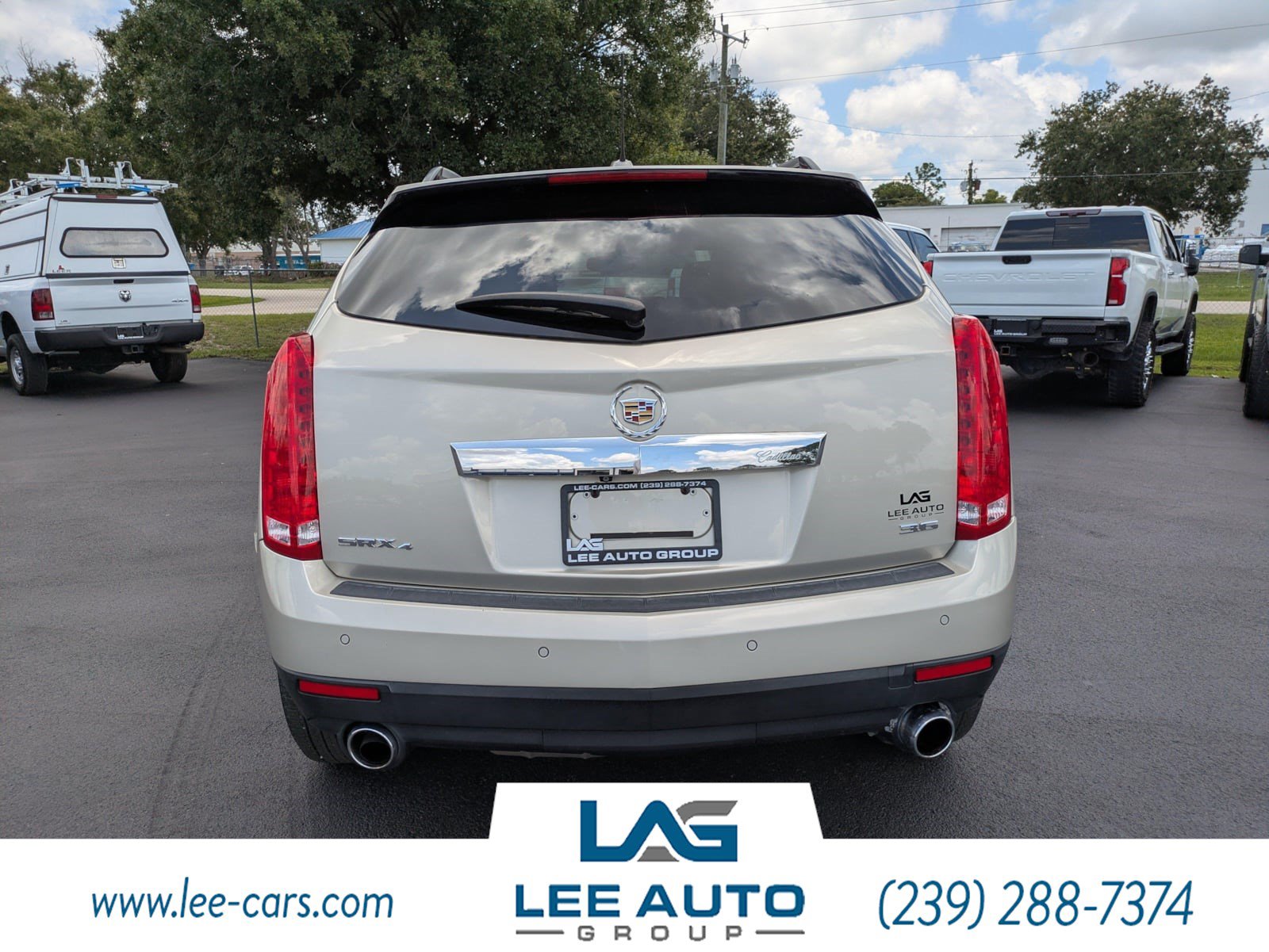 Used 2015 Cadillac SRX Luxury AWD/4WD image 4