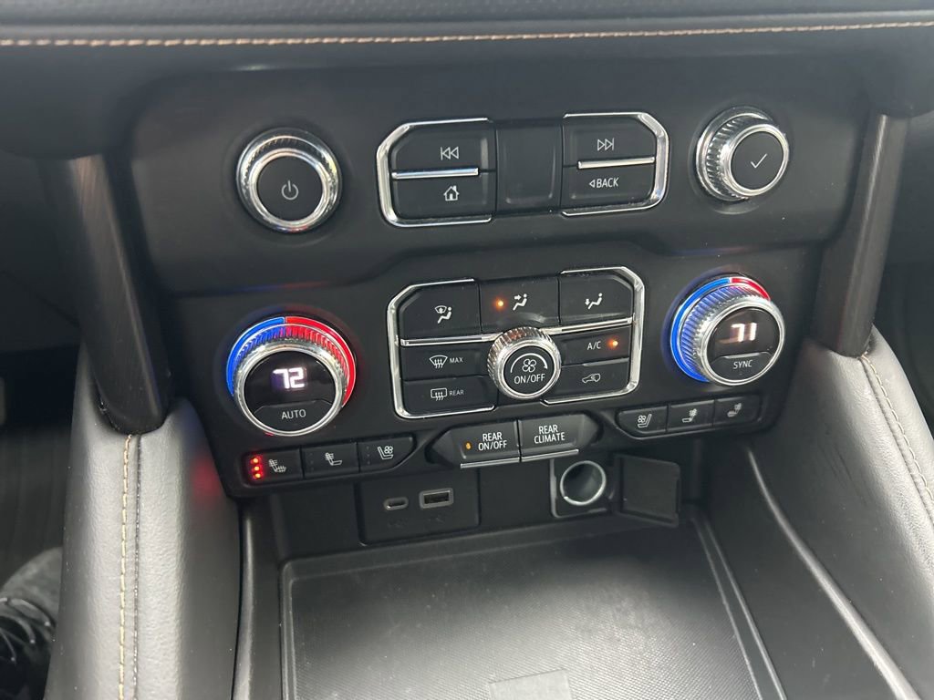 Used 2021 GMC Yukon AT4 w/ Rear Media and Nav Package image 18