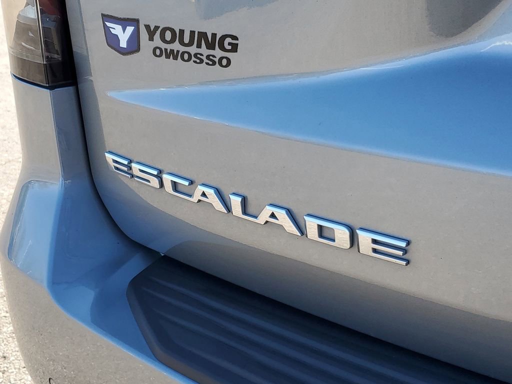 Used 2023 Cadillac Escalade Sport Platinum w/ Heavy-Duty Trailer Package image 34